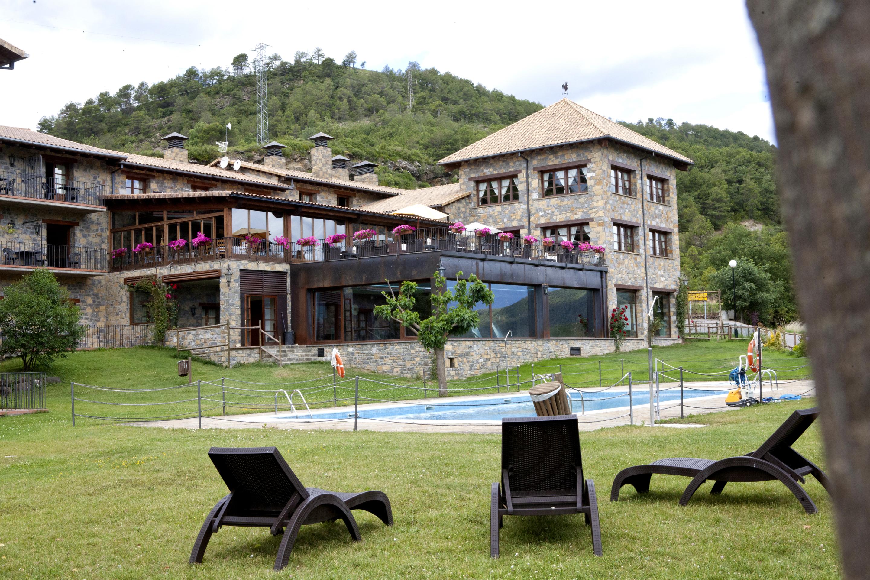 Hotel & Spa Pena Montanesa Ainsa Exterior photo