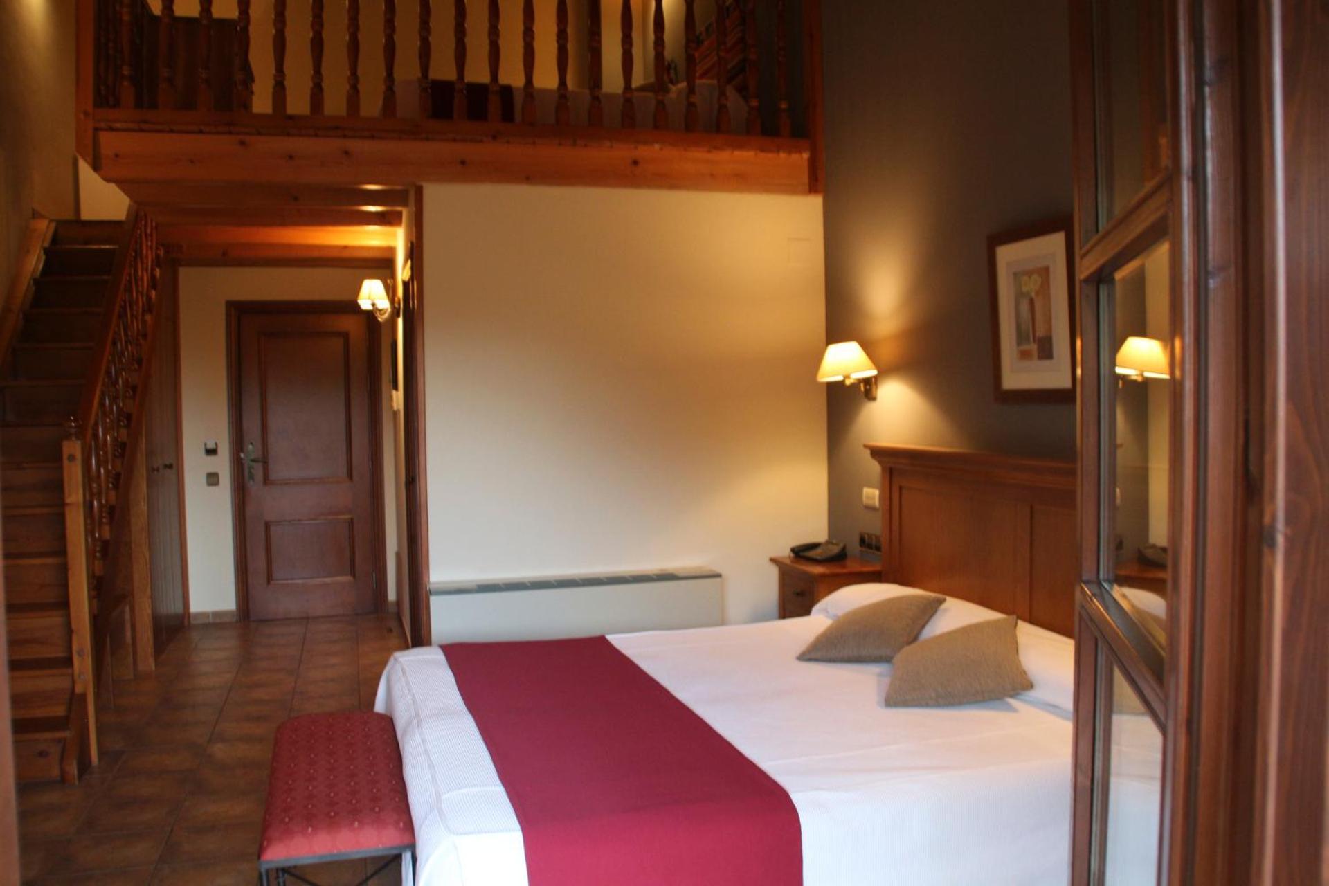 Hotel & Spa Pena Montanesa Ainsa Exterior photo